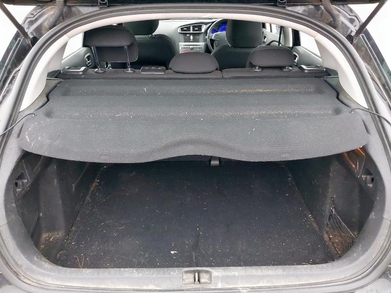 2017 CITROEN C4 1.2 PURETECH FLAIR 5DR