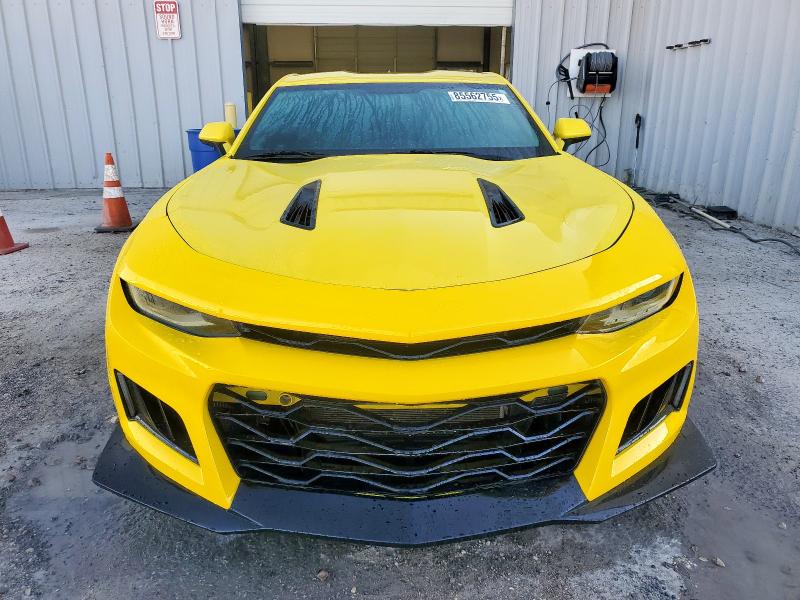 Купе CHEVROLET CAMARO 2017 Желтый