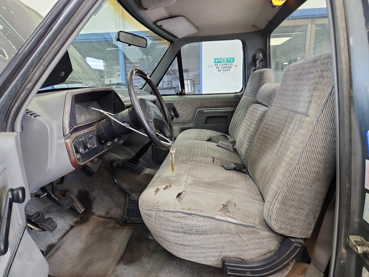 1988 Ford F250 VIN: 1FTHF26G6JPA81533 Lot: 89439595