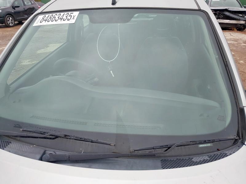 2003 NISSAN MICRA E 