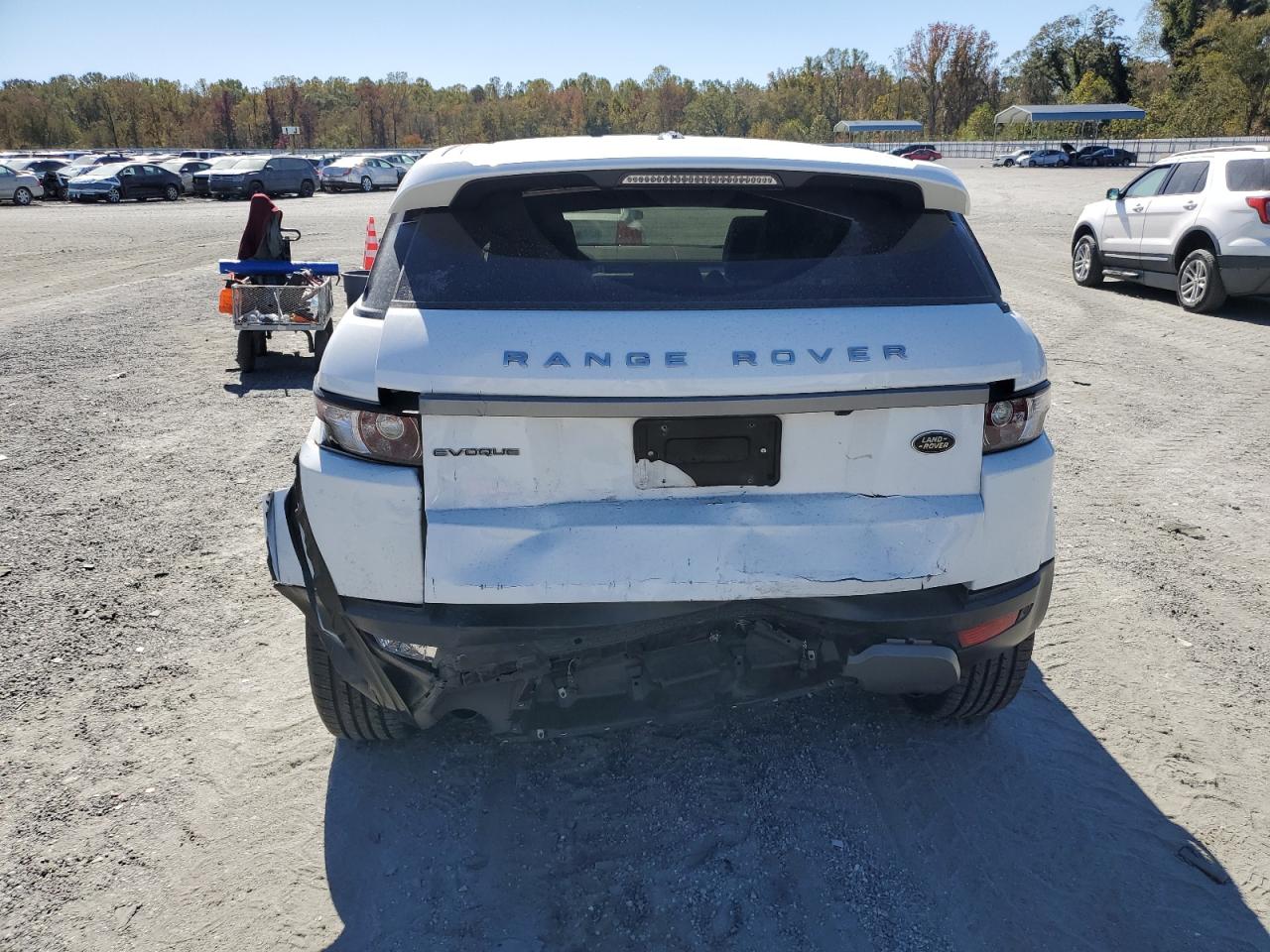 2015 Land Rover Range Rover Evoque Pure VIN: SALVN2BG5FH041725 Lot: 89476445