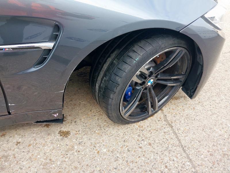 2016 BMW M4 S-A 