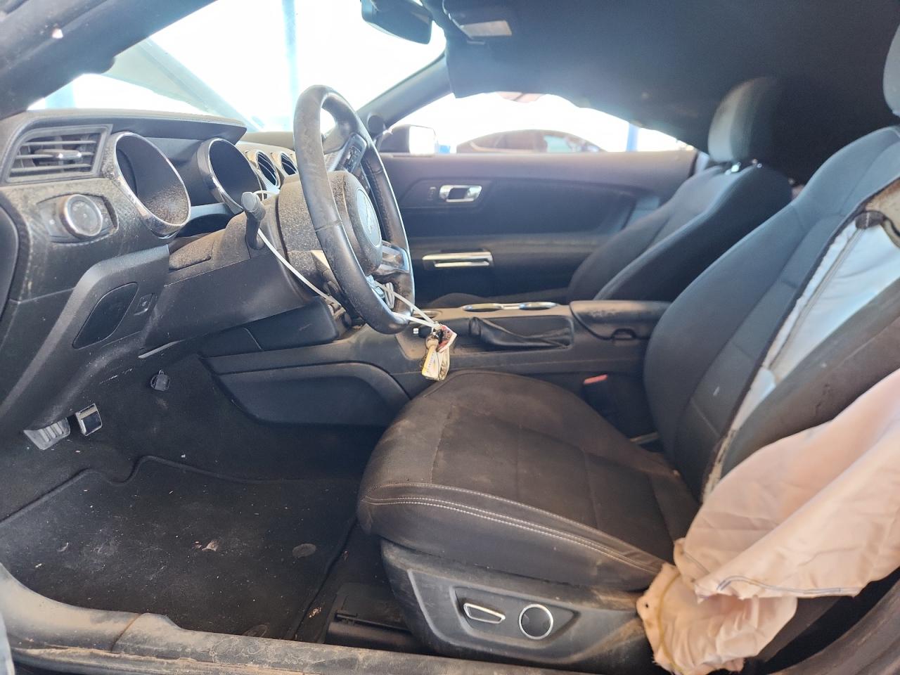 2015 Ford Mustang VIN: 1FA6P8AM5F5403947 Lot: 90482165