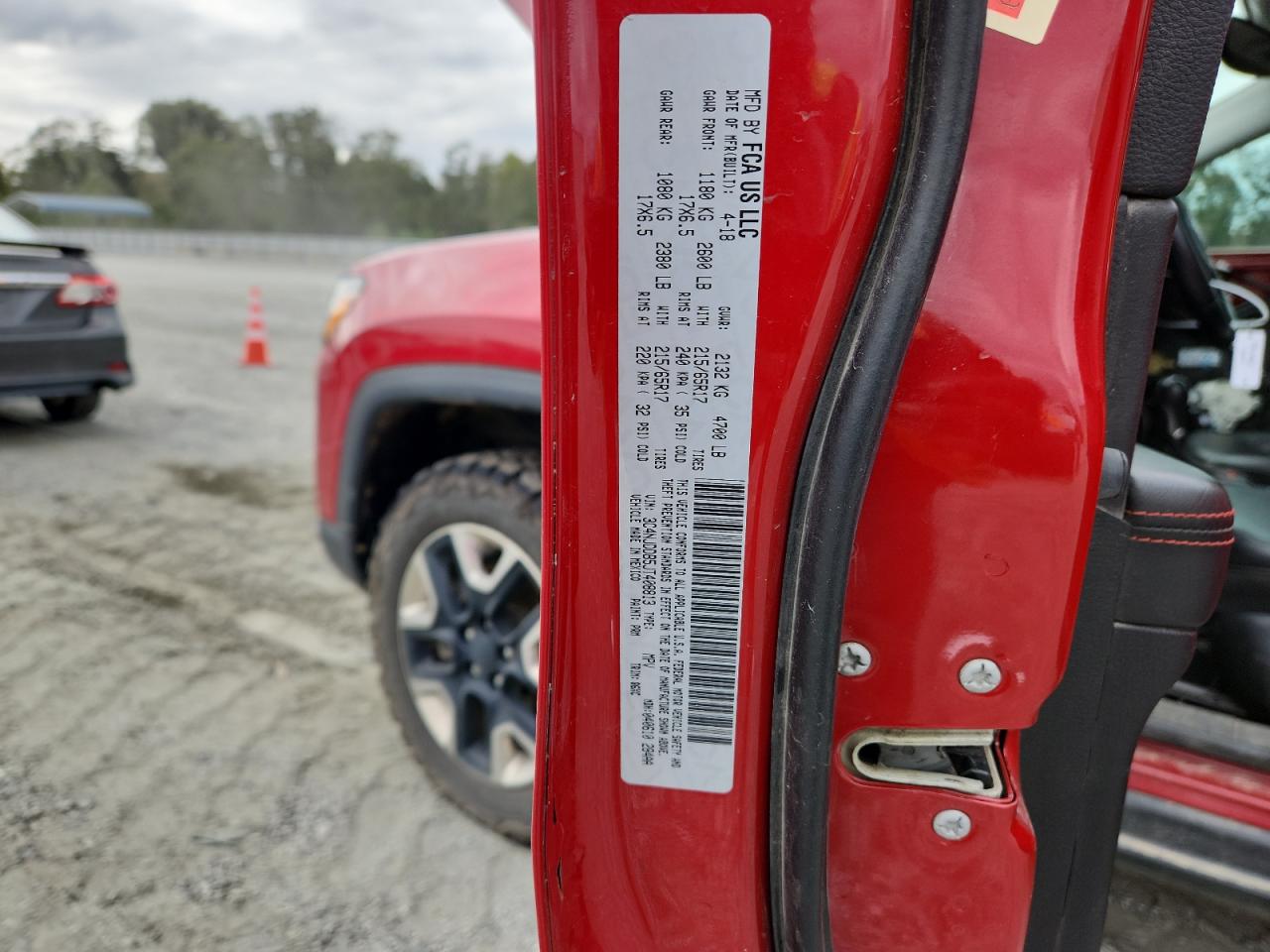 2018 Jeep Compass Trailhawk VIN: 3C4NJDDB5JT408813 Lot: 82183765