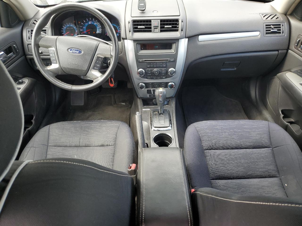 2011 Ford Fusion Se VIN: 3FAHP0HA9BR155800 Lot: 81960735