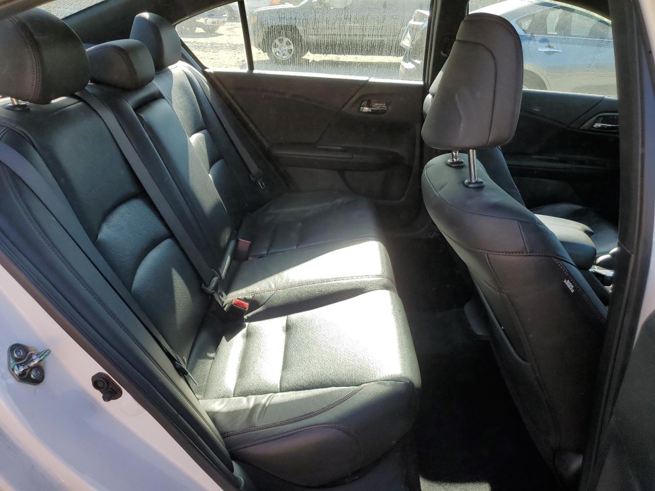 2017 Honda Accord Sport Special Edition VIN: 1HGCR2F1XHA038955 Lot: 84627245