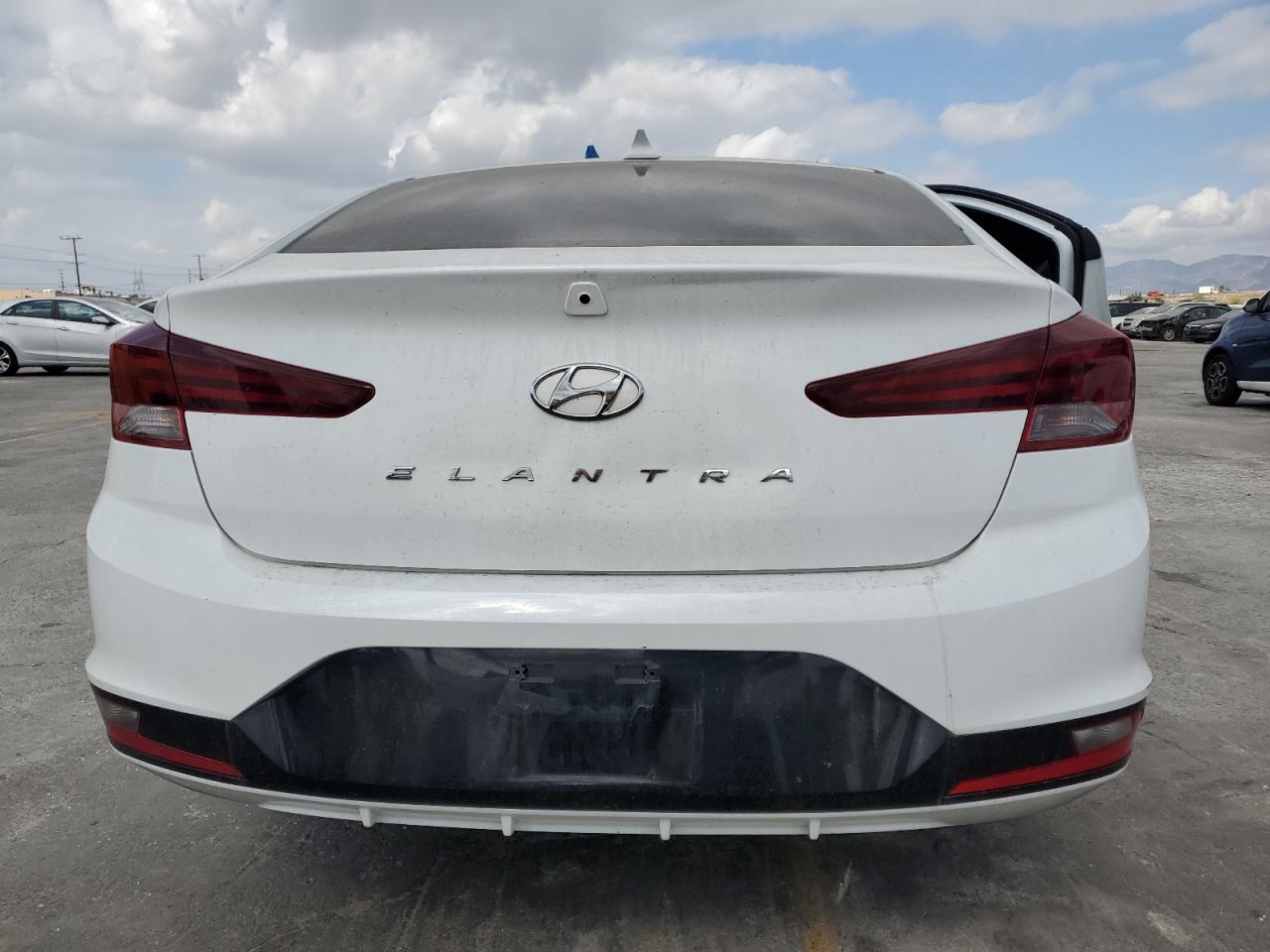 2020 Hyundai Elantra Sel VIN: 5NPD84LF5LH628015 Lot: 82320975