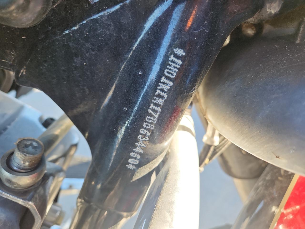 2011 Harley-Davidson Flhtk VIN: 1HD1KEM17BB634460 Lot: 84478605