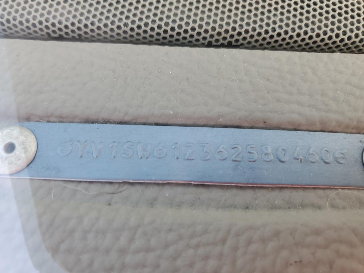 2006 Volvo V70 VIN: YV1SW612362580460 Lot: 85718925