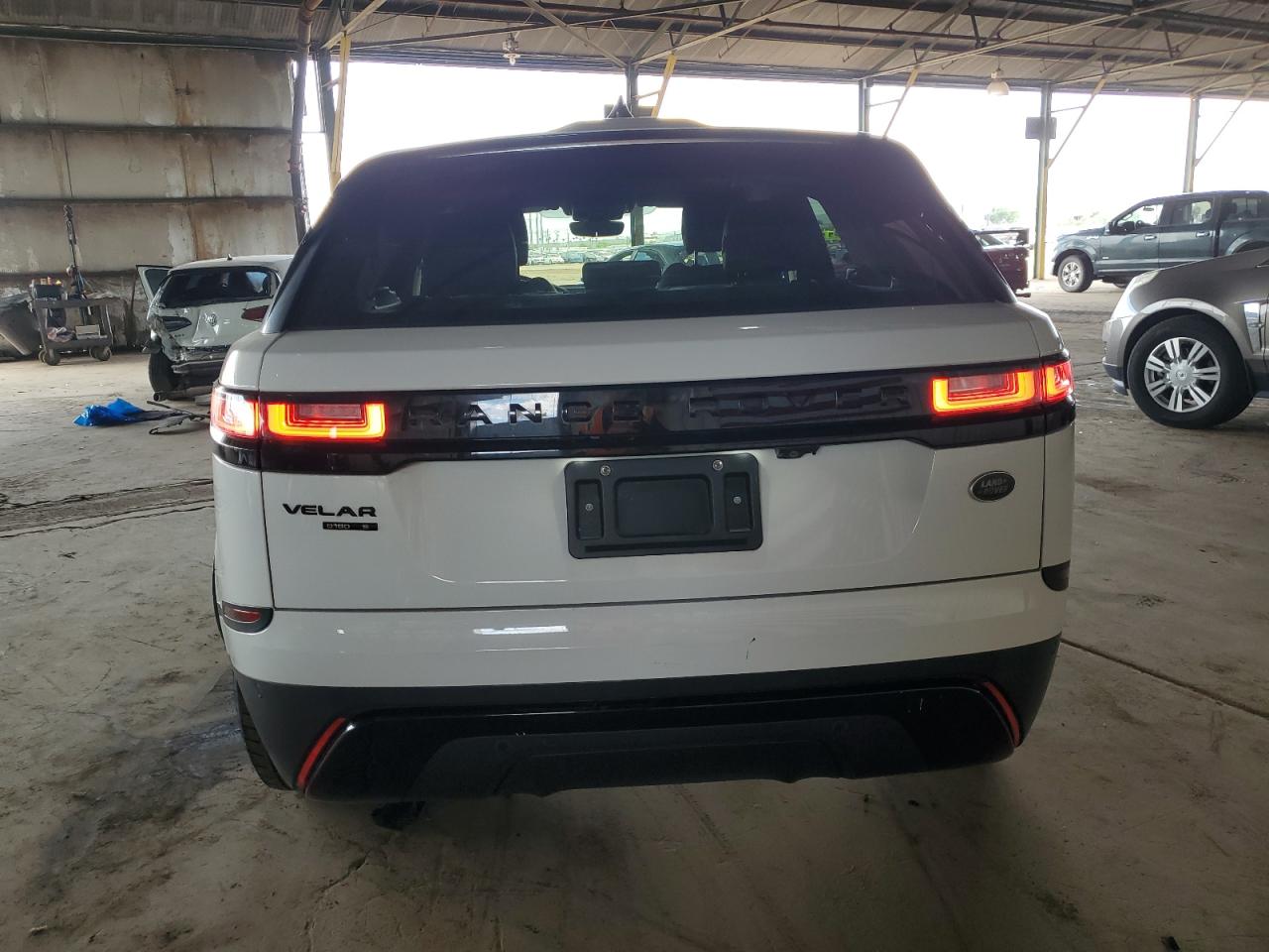 2019 Land Rover Range Rover Velar S VIN: SALYB2EN8KA200899 Lot: 85339265