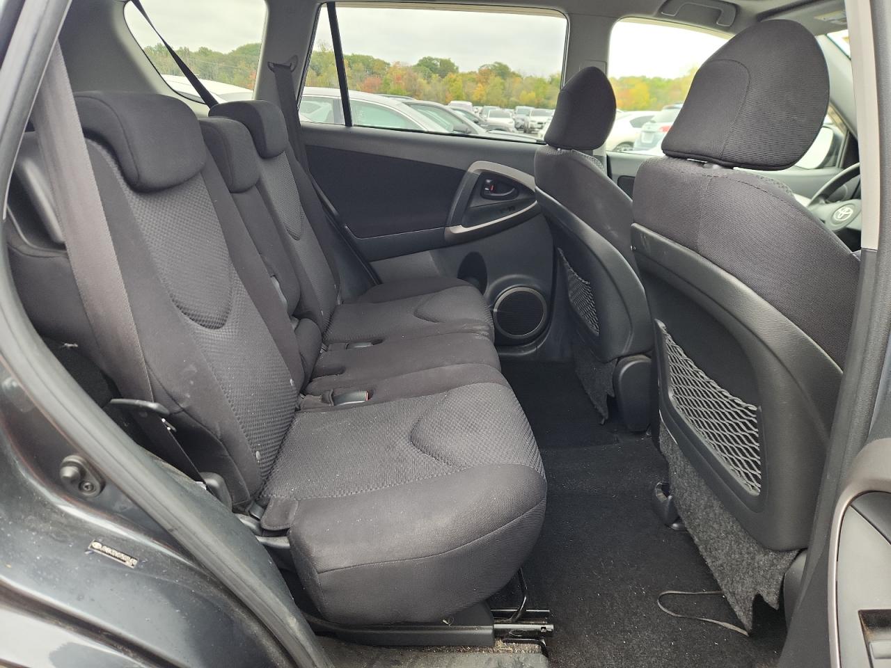 2007 Toyota Rav4 Sport VIN: JTMBK32V075031470 Lot: 86432055
