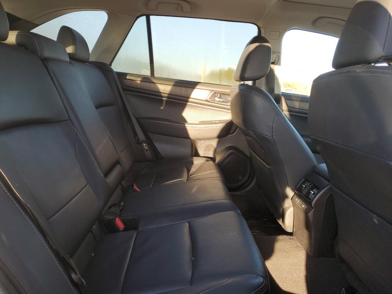 2016 Subaru Outback 2.5I Limited VIN: 4S4BSANC1G3321772 Lot: 82365985