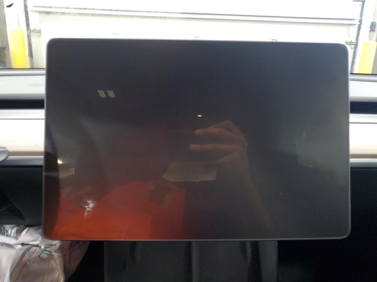 2022 Tesla Model 3 VIN: 5YJ3E1EB3NF196443 Lot: 90476755