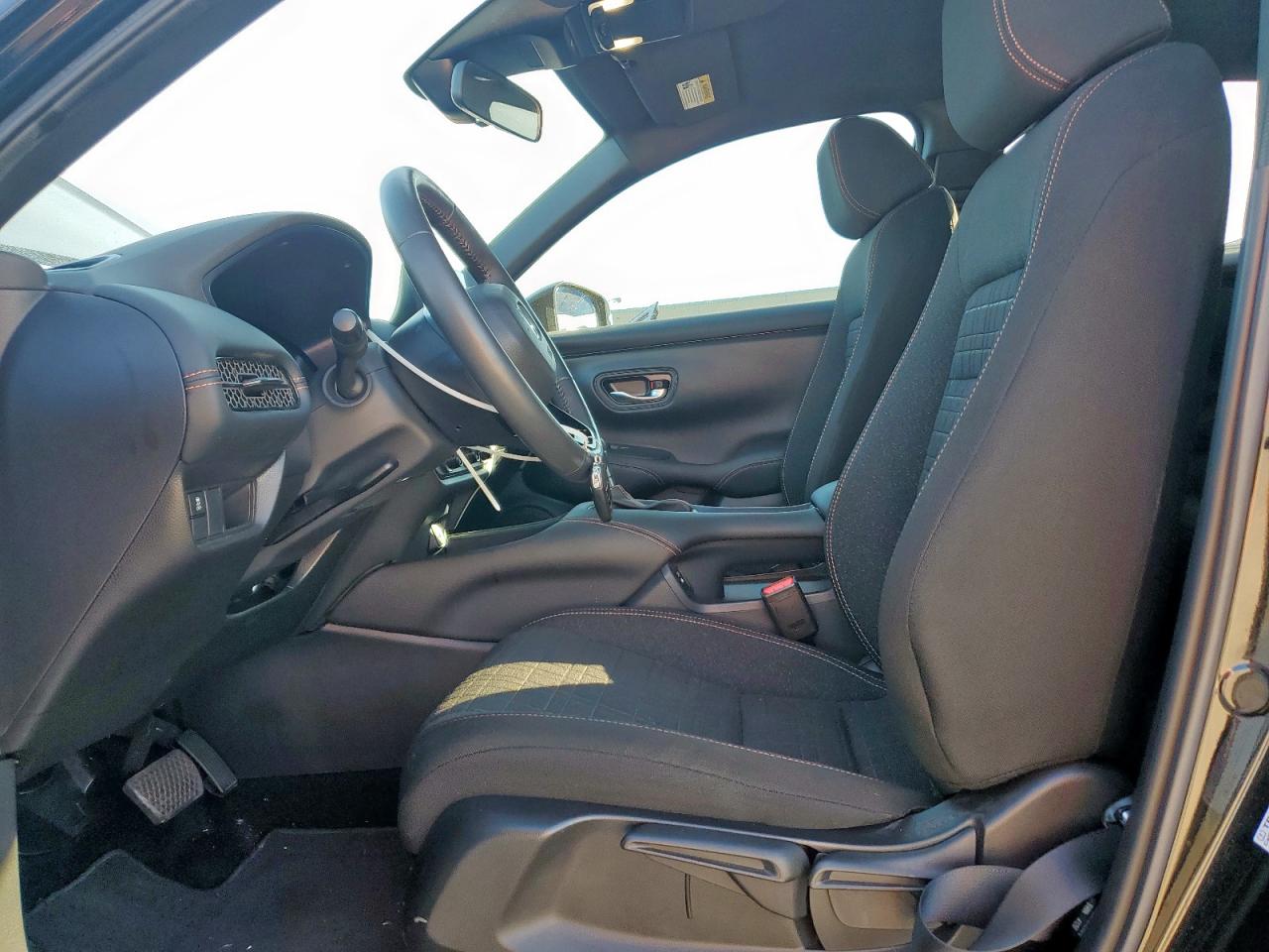 2025 Honda Hr-V Sport VIN: 3CZRZ1H54SM703677 Lot: 84945705