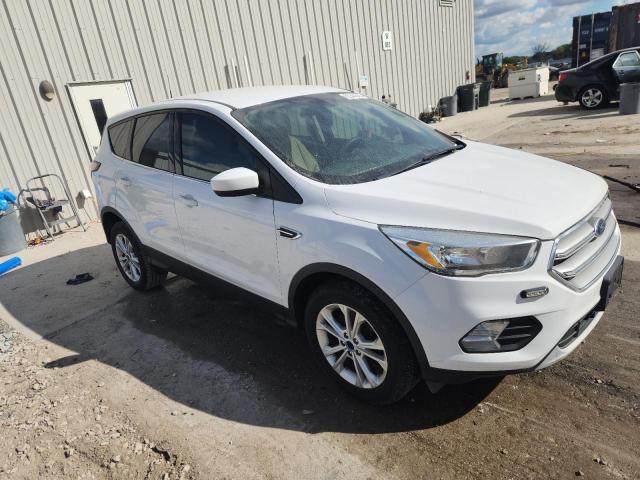  FORD ESCAPE 2017 Белы