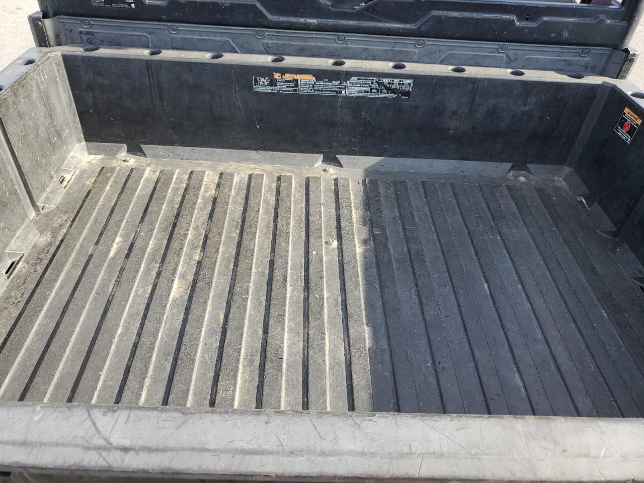 2019 Polaris Ranger Xp 900 Eps VIN: 4XARTE871K8515680 Lot: 82708055