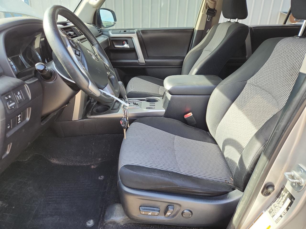 2016 Toyota 4Runner Sr5/Sr5 Premium VIN: JTEBU5JR0G5369506 Lot: 84403305