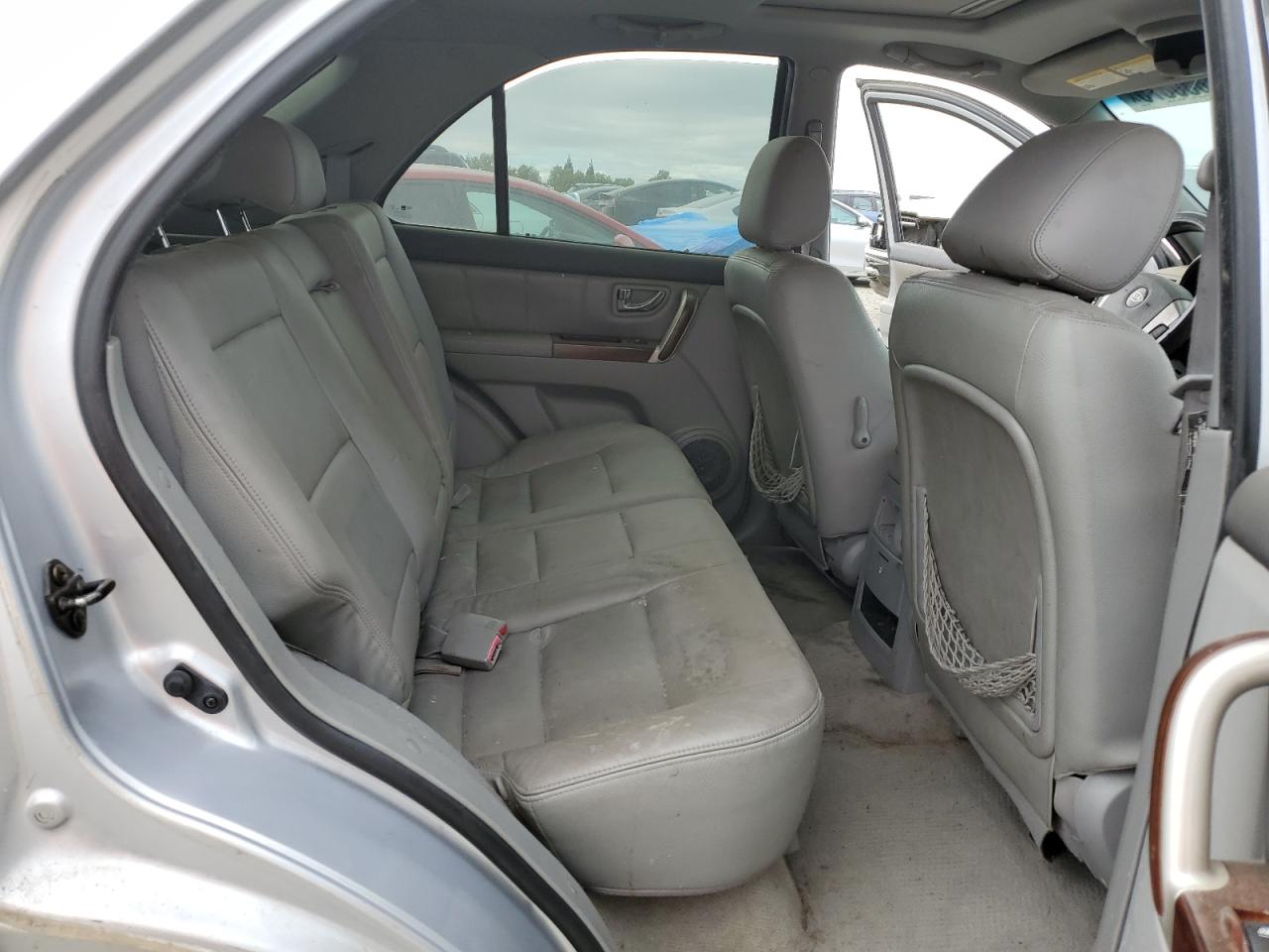 2006 Kia Sorento Ex VIN: KNDJD733965568122 Lot: 84830875