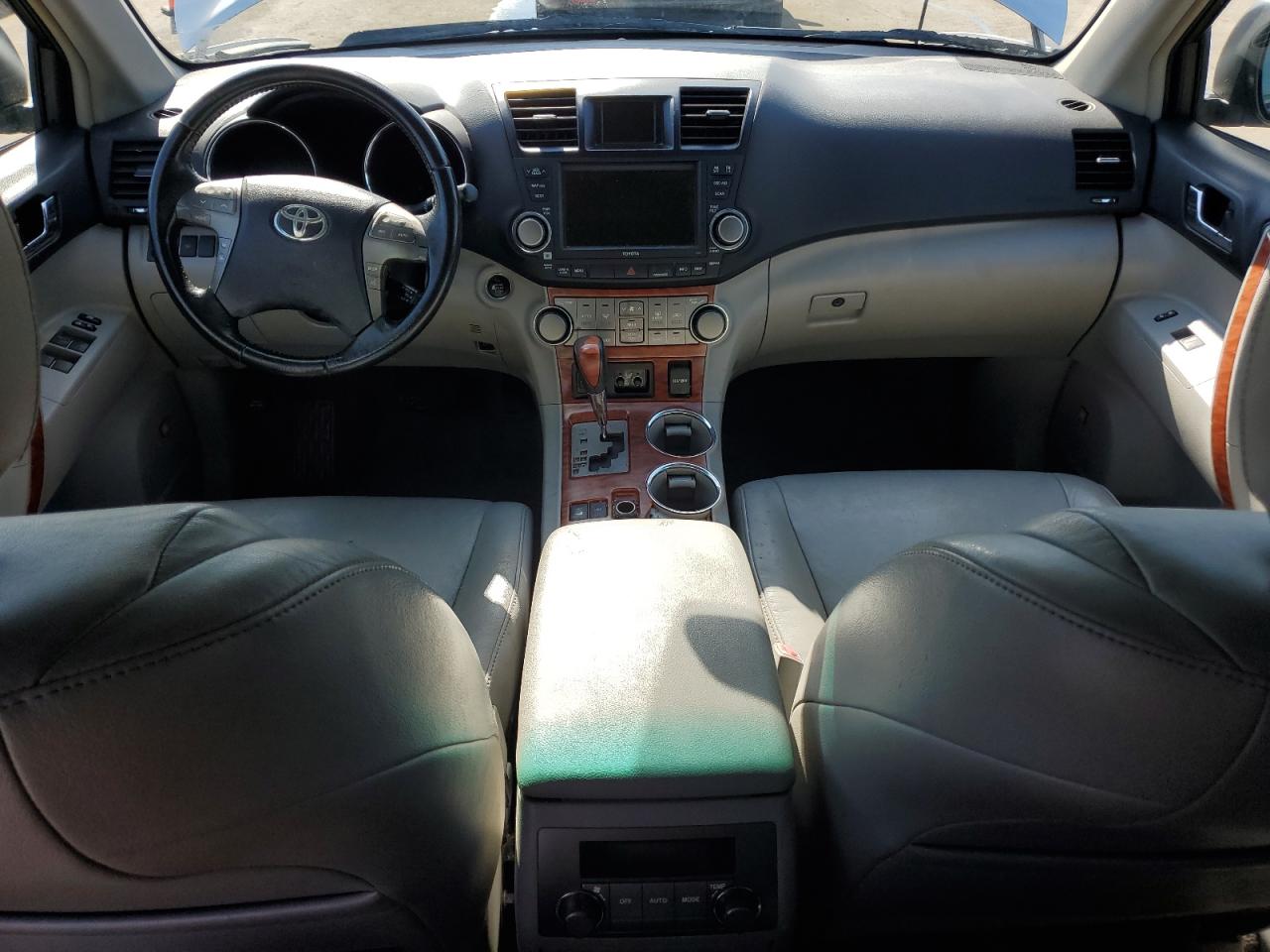 2010 Toyota Highlander Limited VIN: 5TDDK3EH3AS002626 Lot: 85315055