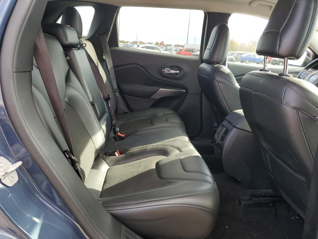 2020 Jeep Cherokee Latitude Plus VIN: 1C4PJMLB5LD527139 Lot: 89669595