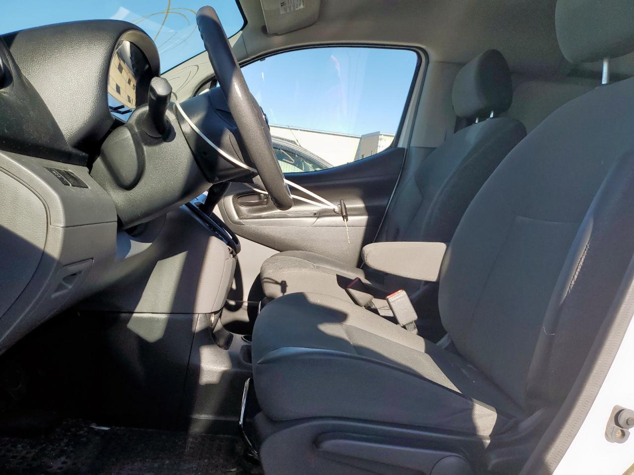 2015 Nissan Nv200 2.5S VIN: 3N6CM0KN0FK727776 Lot: 82785645