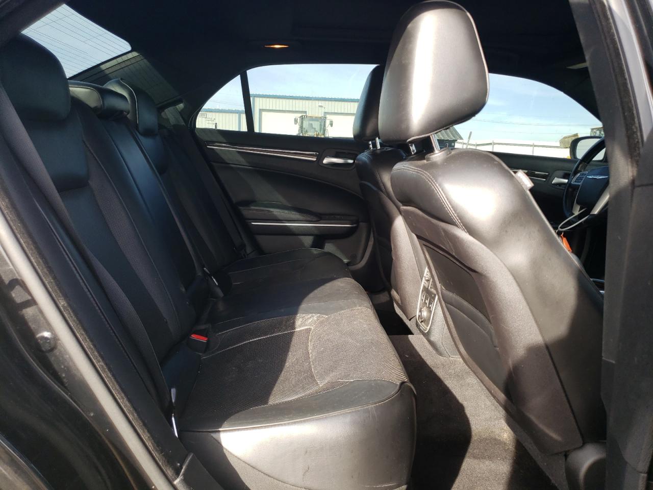 2014 Chrysler 300C VIN: 2C3CCAEG0EH303724 Lot: 81971205