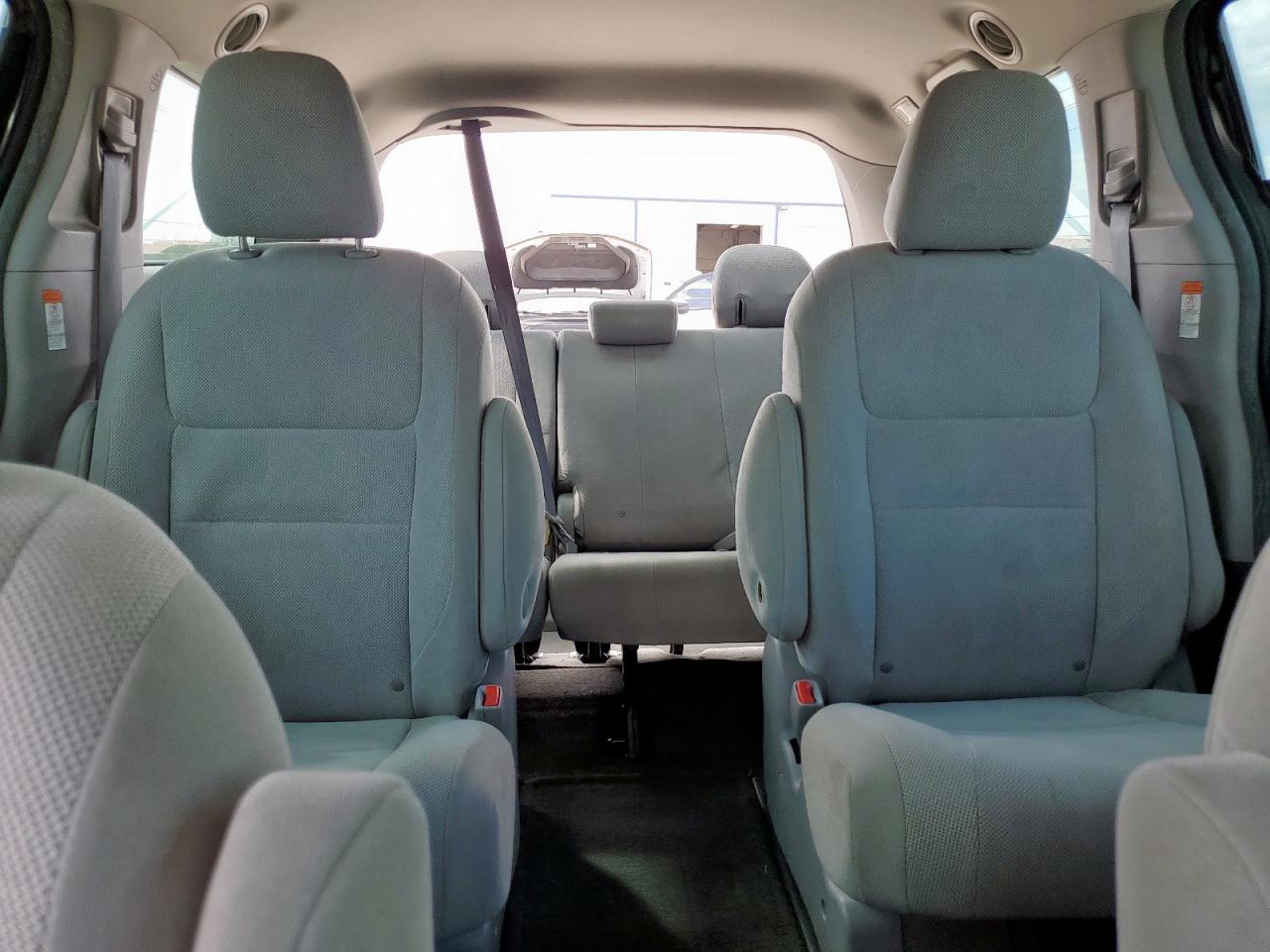 2017 Toyota Sienna VIN: 5TDZZ3DCXHS856918 Lot: 82351055