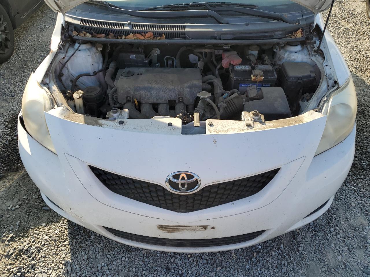 2012 Toyota Yaris VIN: JTDBT4K30CL018385 Lot: 85642285