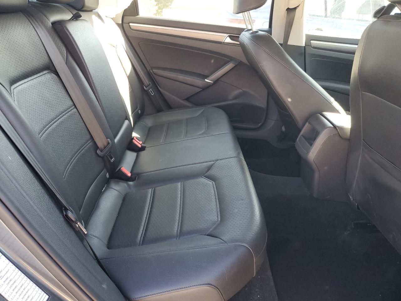 2016 Volkswagen Passat S VIN: 1VWAT7A36GC040523 Lot: 85271505