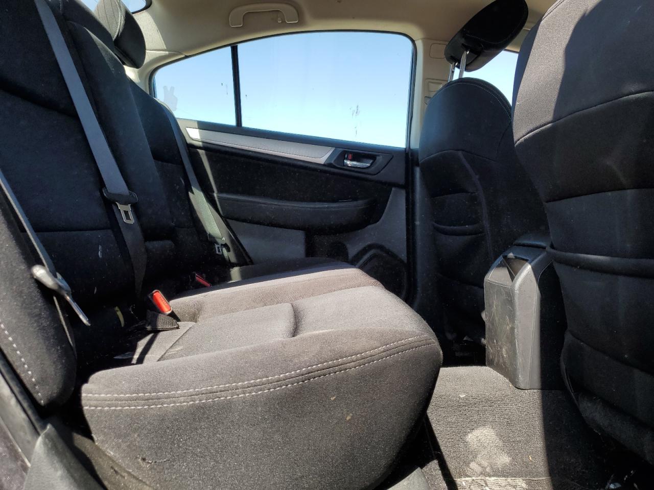 2015 Subaru Legacy 2.5I Premium VIN: 4S3BNAC66F3055821 Lot: 85258315