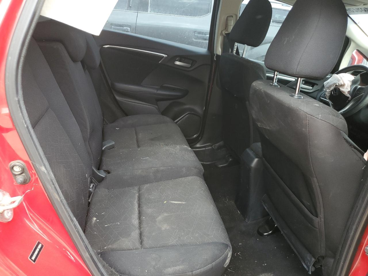 2015 Honda Fit Ex VIN: 3HGGK5H8XFM718064 Lot: 82223925