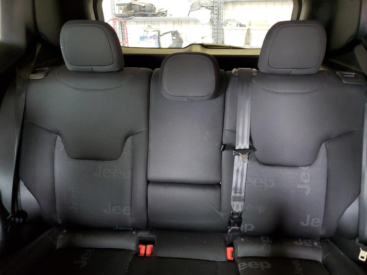 2017 Jeep Renegade Latitude VIN: ZACCJABB4HPF18584 Lot: 87101375