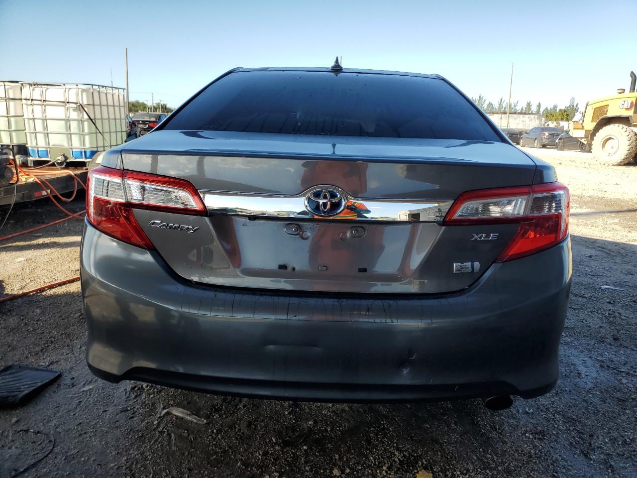 2013 Toyota Camry Hybrid VIN: 4T1BD1FK8DU084493 Lot: 82434865
