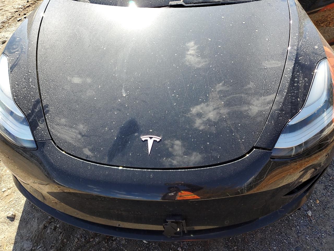 2018 Tesla Model 3 VIN: 5YJ3E1EB3JF170435 Lot: 91078935