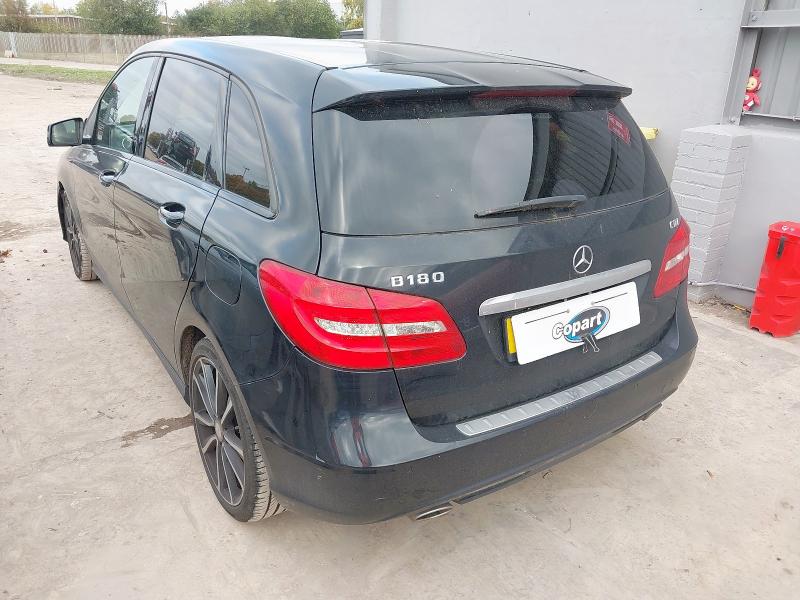 2014 MERCEDES-BENZ B CLASS B180 CDI SPORT 5DR