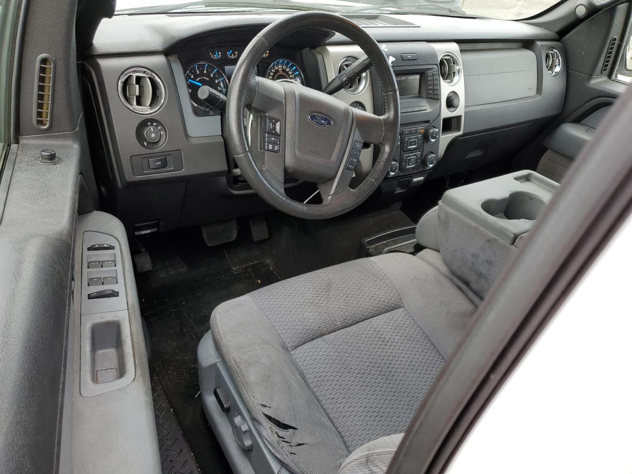 2014 Ford F150 Super Cab VIN: 1FTFX1EF8EKD26682 Lot: 85926825