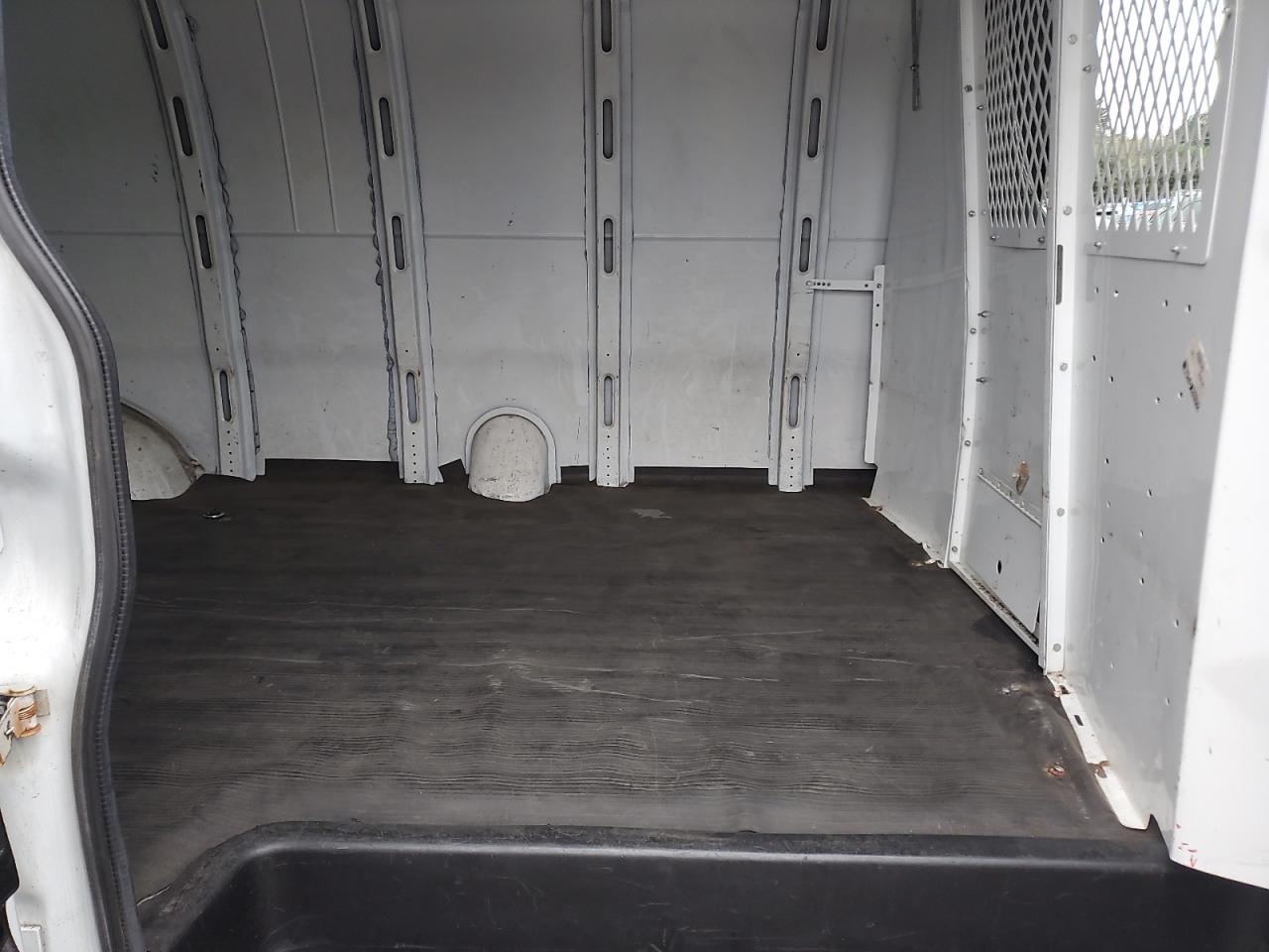 2021 Chevrolet Express Delivery Van VIN: 1GCWGBF7XM1188290 Lot: 90231625