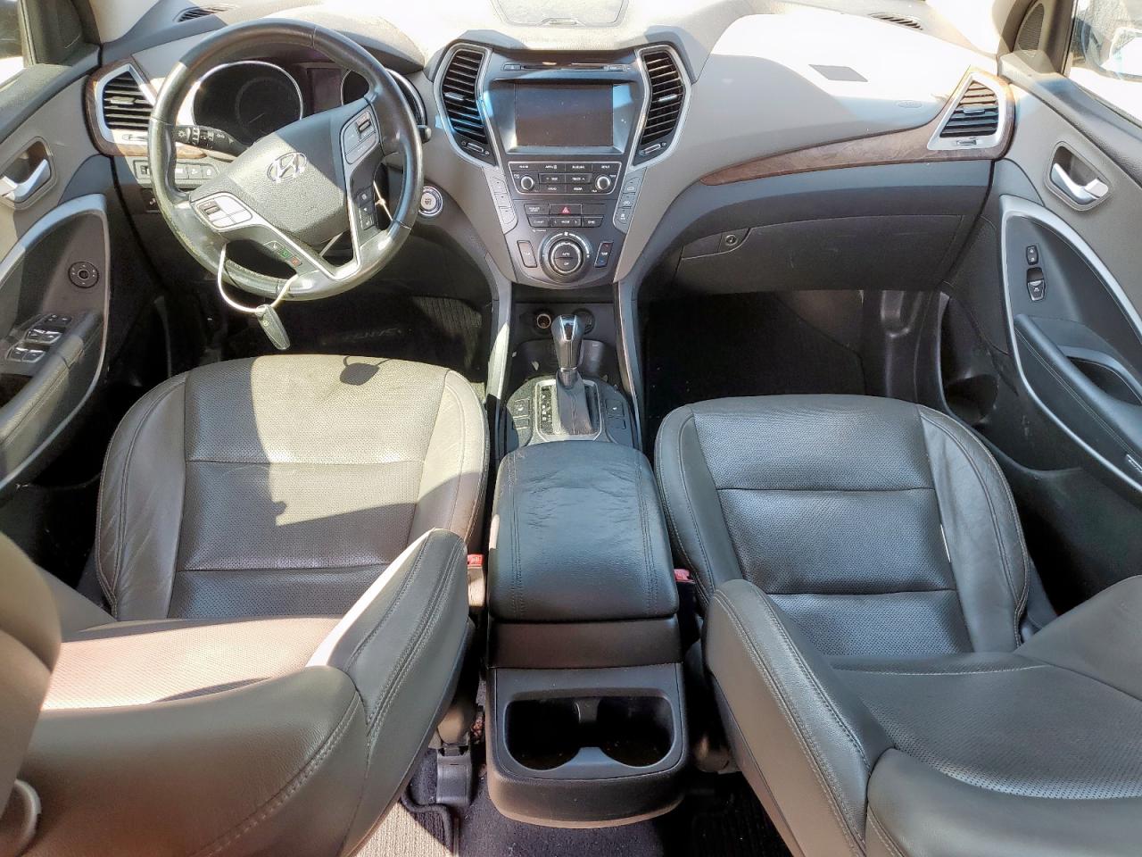 2017 Hyundai Santa Fe Se VIN: KM8SN4HF1HU241107 Lot: 85903315