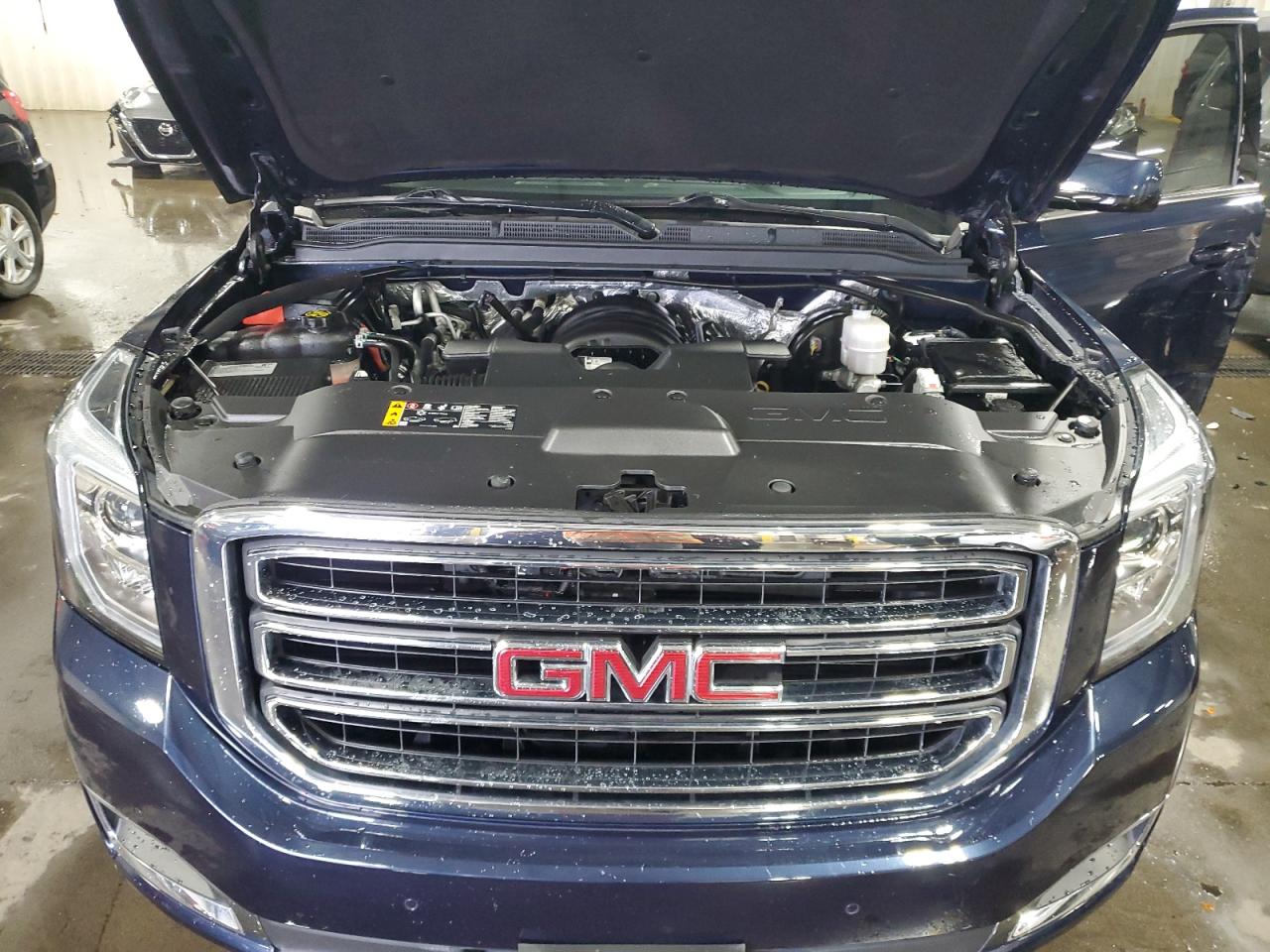 2018 GMC Yukon Xl K1500 Sle VIN: 1GKS2FKC5JR209216 Lot: 90678095