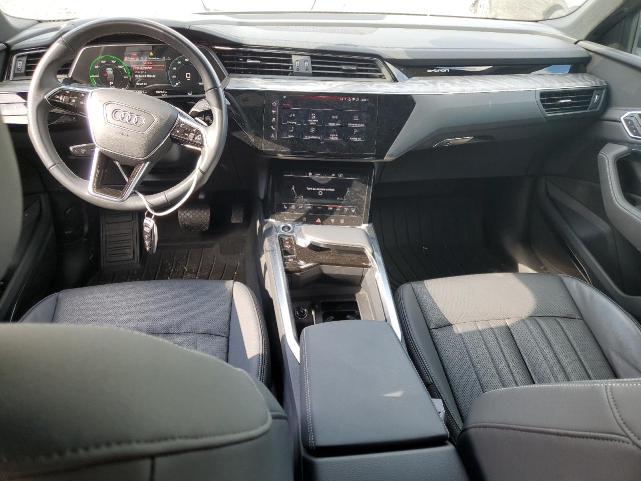 2024 Audi Q8 E-Tron Sportback Premium Plus VIN: WA1CABGE4RB055585 Lot: 82671455