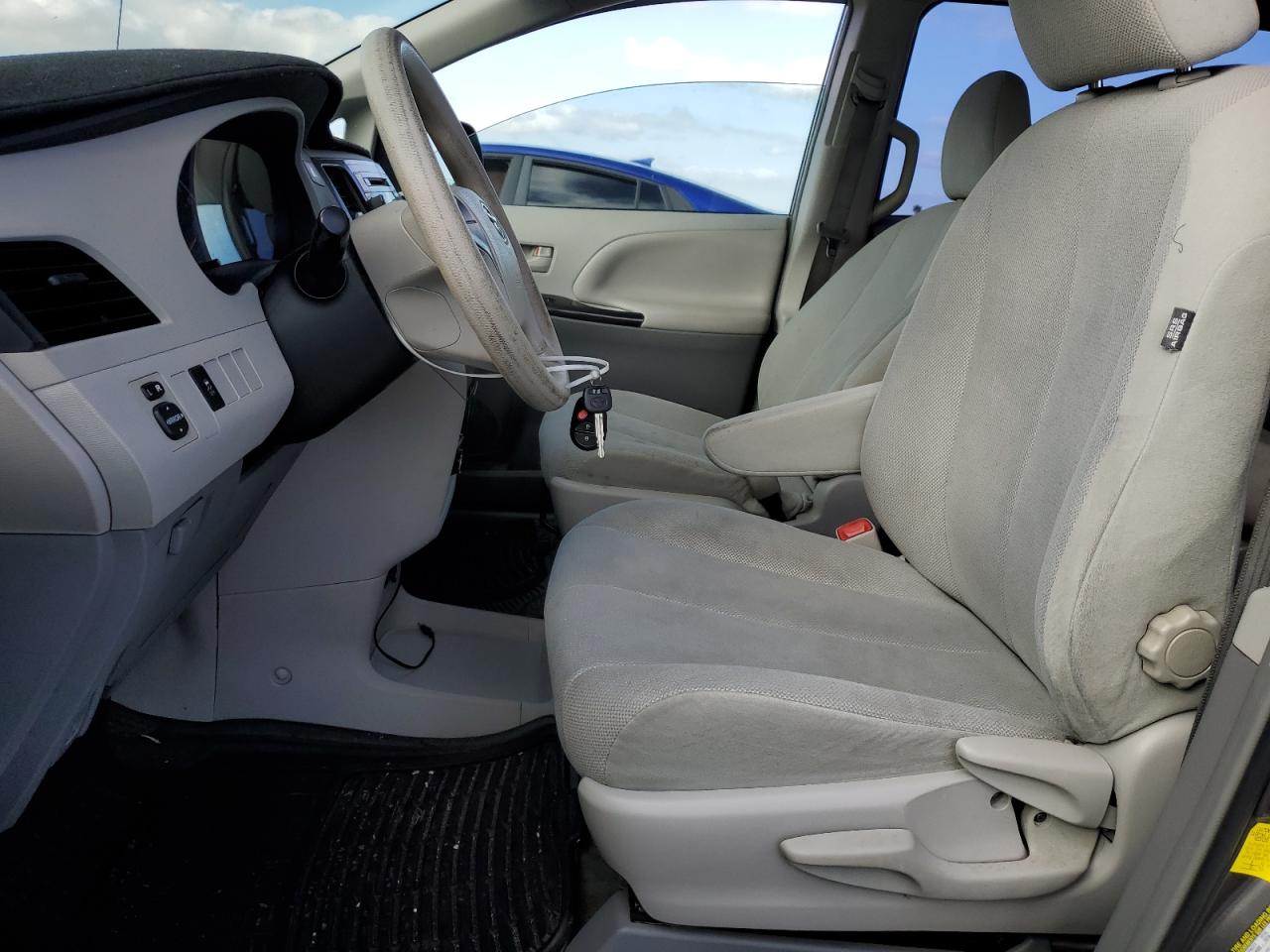 2013 Toyota Sienna VIN: 5TDZK3DC0DS295353 Lot: 85715165