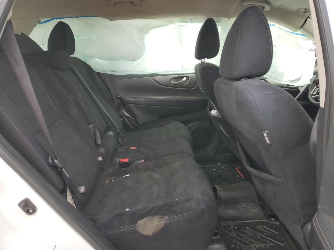 2016 Nissan Rogue S VIN: 5N1AT2MVXGC809782 Lot: 82316085