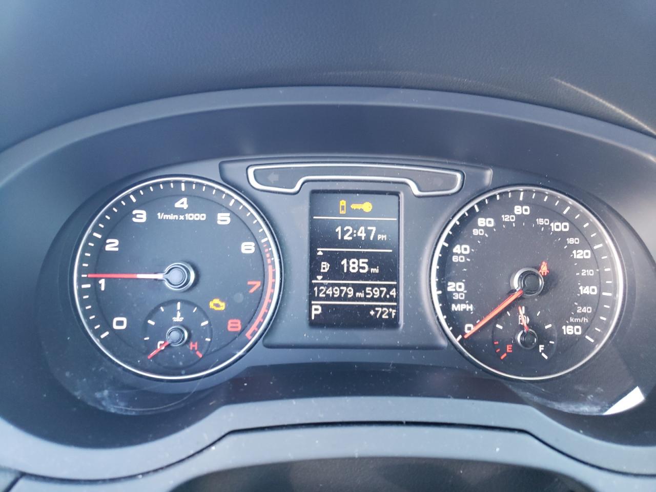 2015 Audi Q3 Premium Plus VIN: WA1EFCFS8FR006285 Lot: 82249355