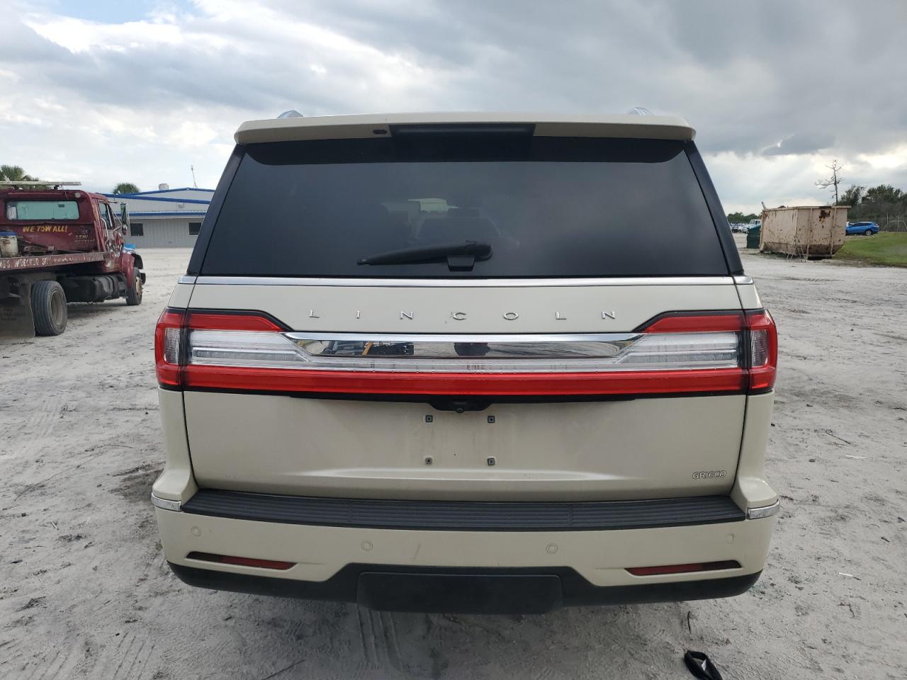 2018 Lincoln Navigator L Select VIN: 5LMJJ3HT0JEL05240 Lot: 85407865