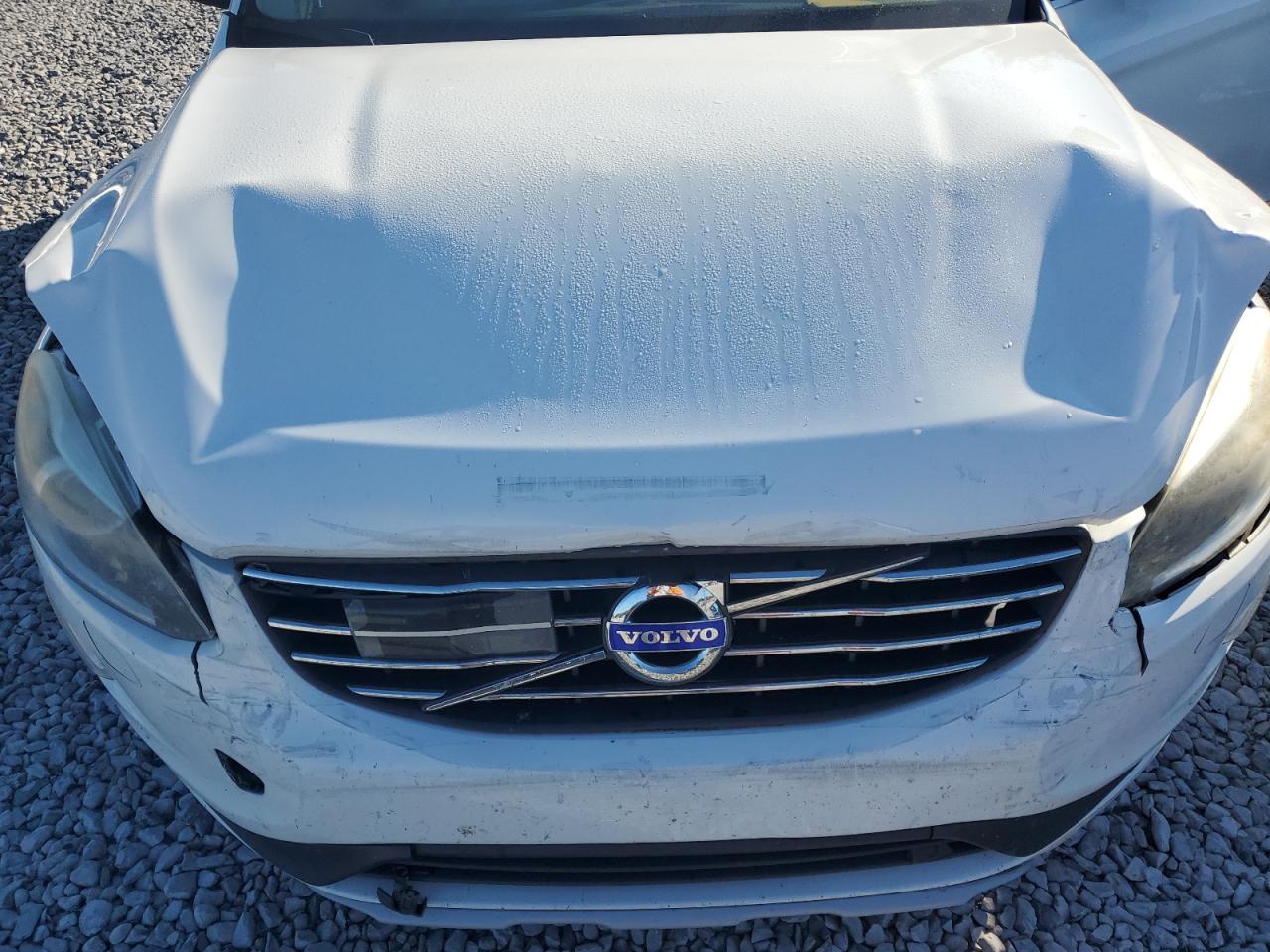 2016 Volvo Xc60 T5 Platinum VIN: YV440MDMXG2790876 Lot: 82525255