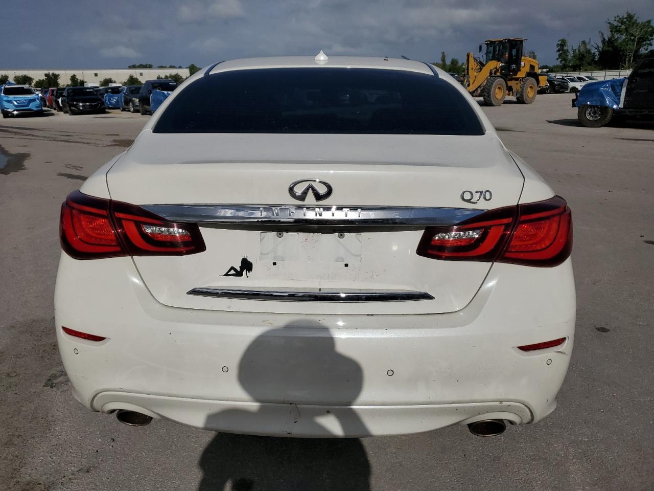 2017 Infiniti Q70 3.7 VIN: JN1BY1AP5HM740119 Lot: 81987225