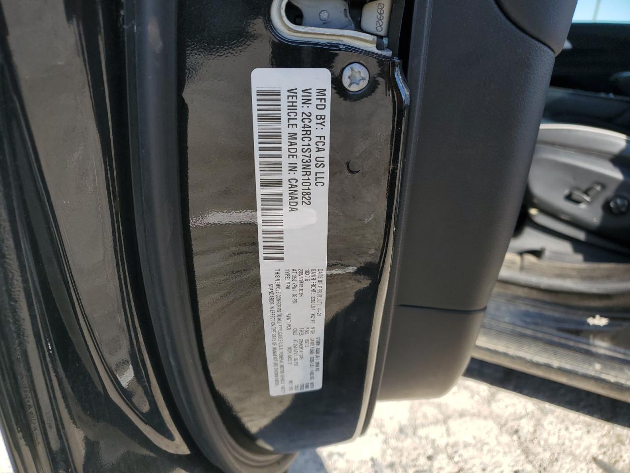 2022 Chrysler Pacifica Hybrid Limited VIN: 2C4RC1S73NR101822 Lot: 82725275