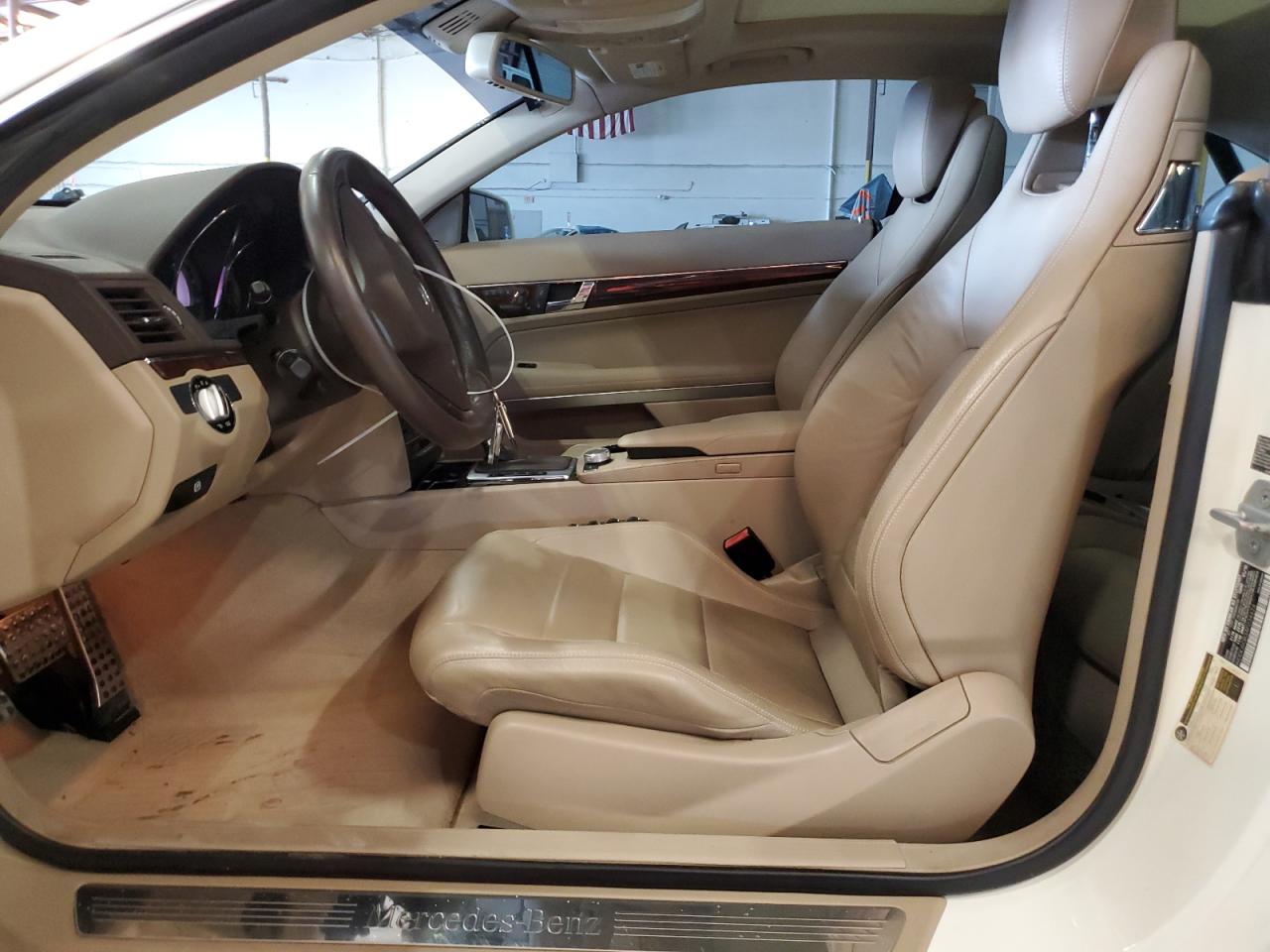 2010 Mercedes-Benz E 350 VIN: WDDKJ5GB3AF034626 Lot: 84940405