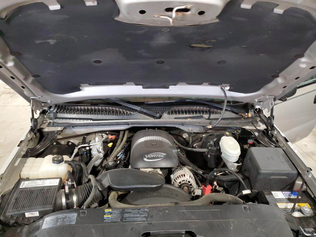 2004 Chevrolet Silverado K1500 VIN: 1GCEK14T24Z258919 Lot: 81945085