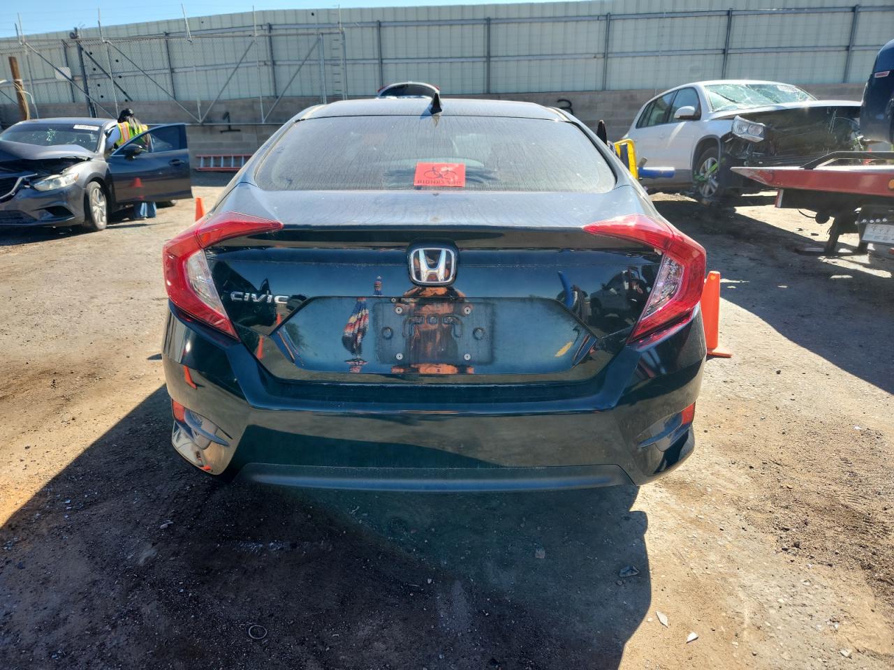 2018 Honda Civic Ex VIN: 19XFC2F75JE039466 Lot: 84366585